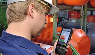 Mobile data capture in the maintenance and service industry