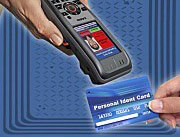 El DT-X200 lee tarjetas con chip gracias a la función RFID/NFC